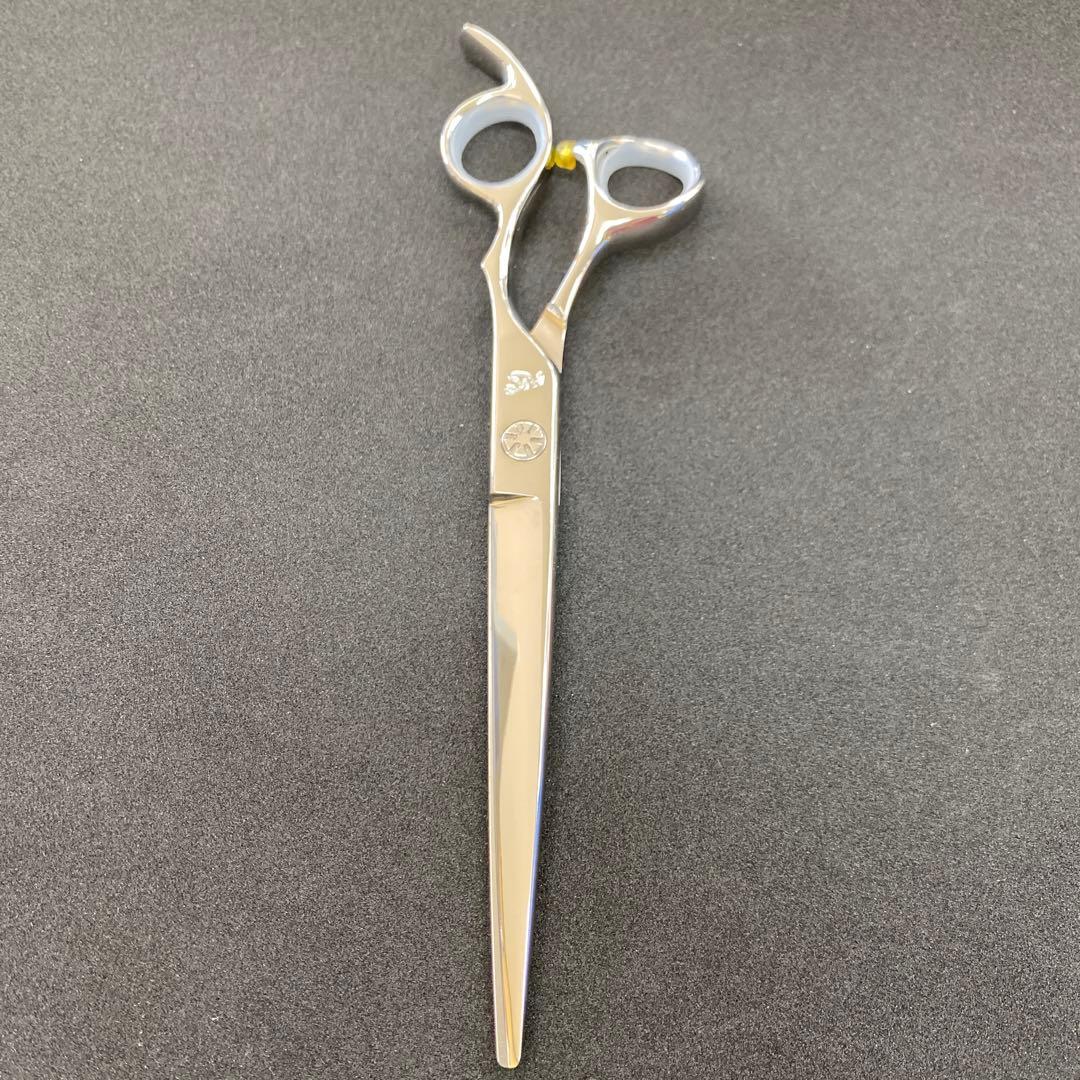 7インチシザー　バリバリ切れる！新品未使用 おススメ！