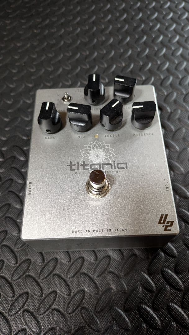 KarDiaN ( カージアン ) titania v2 ディストーション
