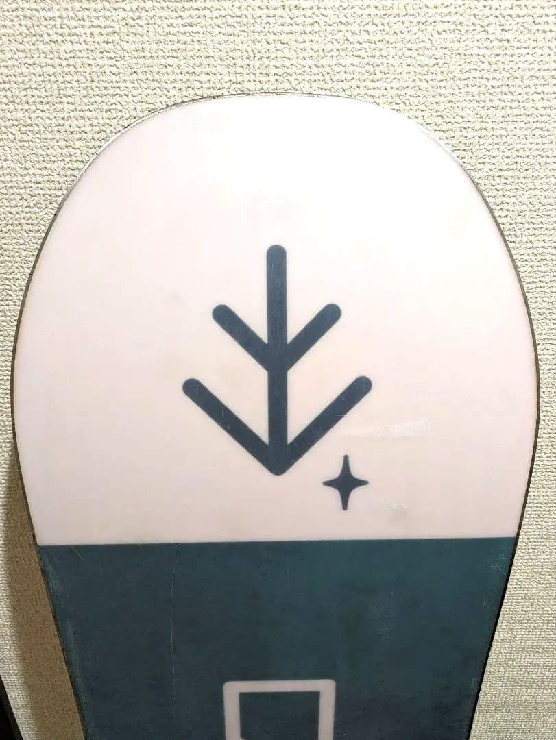 BURTON スノーボード YEASAYER FlyingV148cm