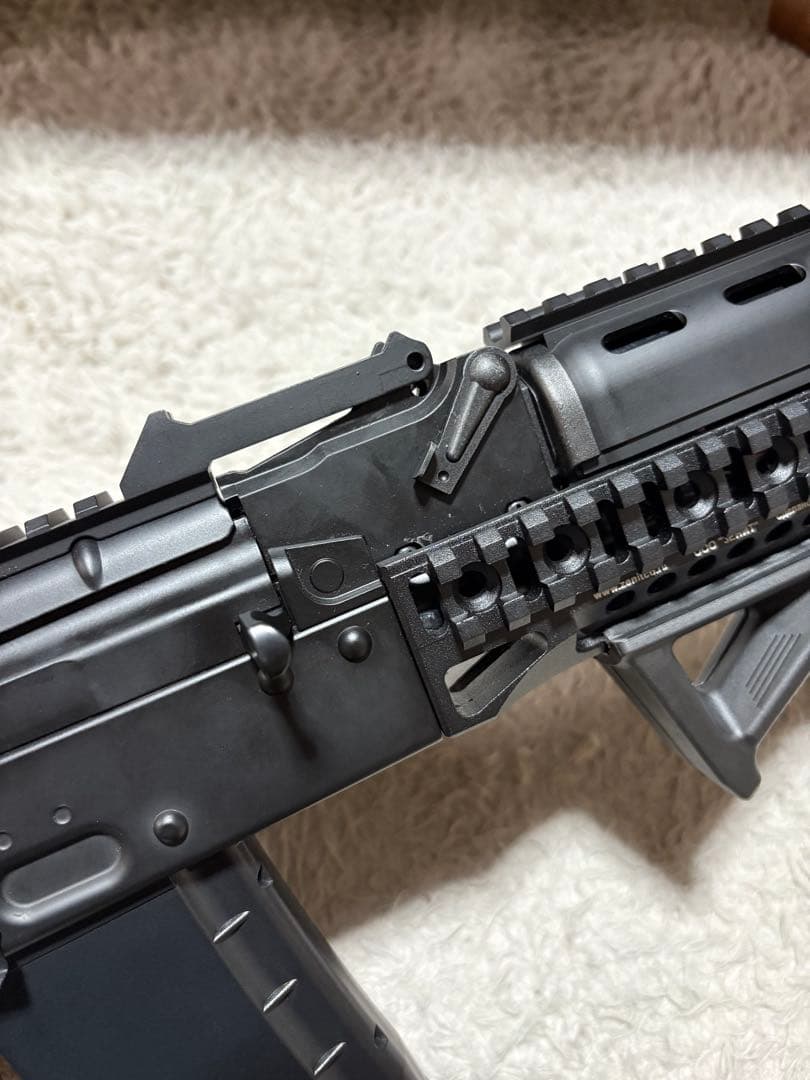 AK102 次世代電動ガン カスタム バッテリーセット