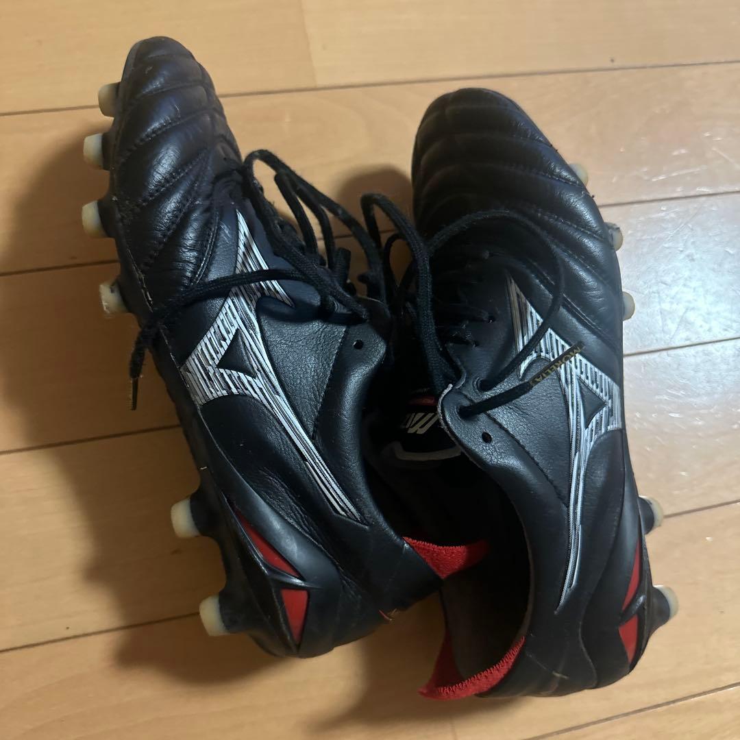 シューズ MORELIA neo4