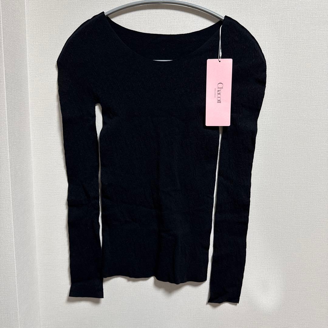 【新品】チャコッノーソーイングニット　ローズモチーフ　黒M