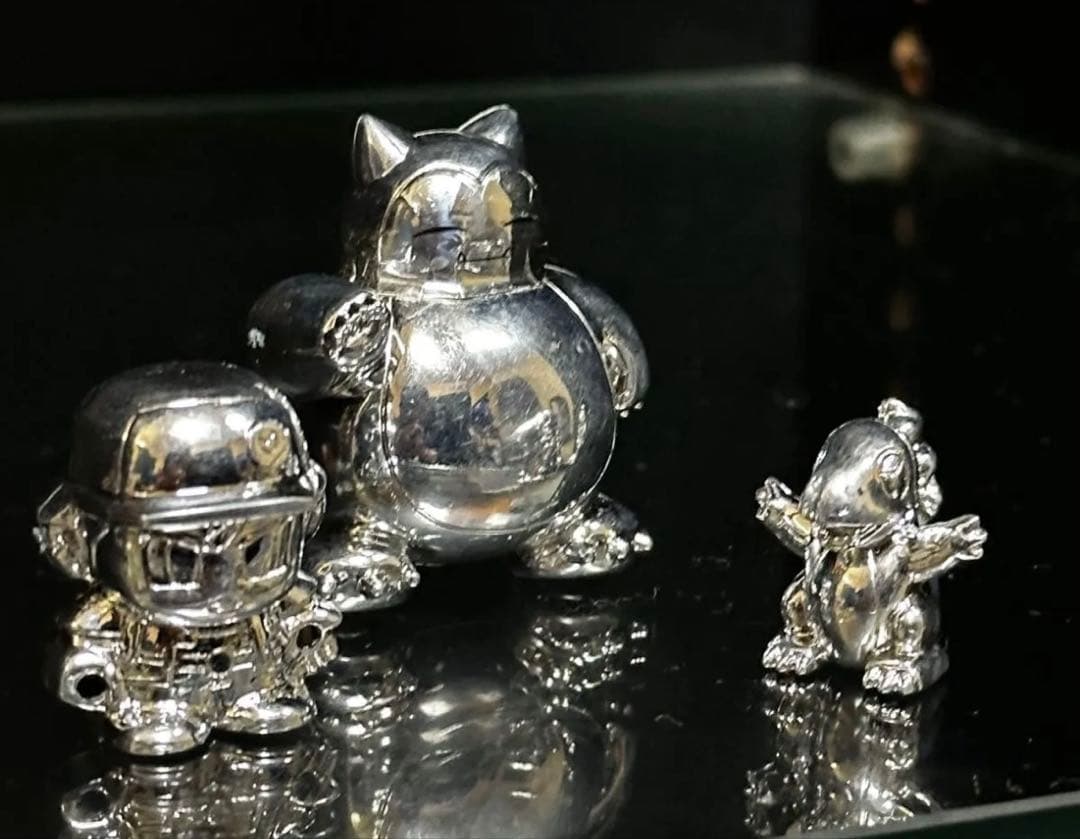 【激レア】初期ポケットモンスターレッド/ヒトカゲ/カビゴンメタルフィギュアセット