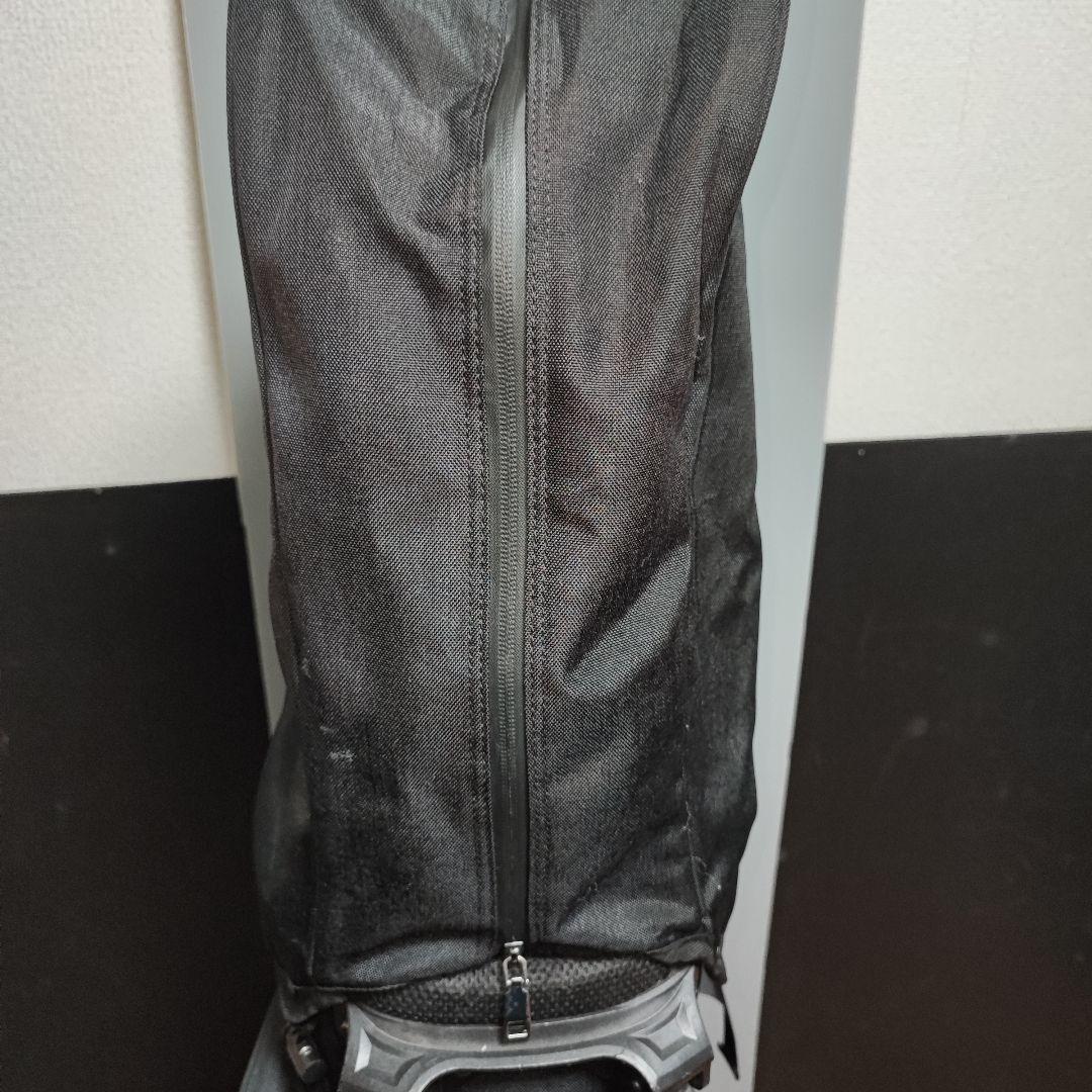 1PIU1UGUALE3 スタンド式キャディバッグ 黒 ブラック