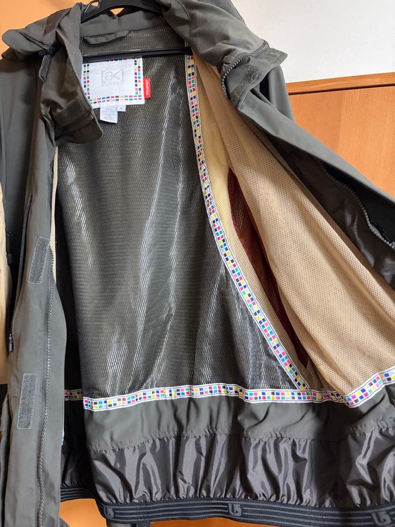 Burton AK GORE-TEX ジャケット M