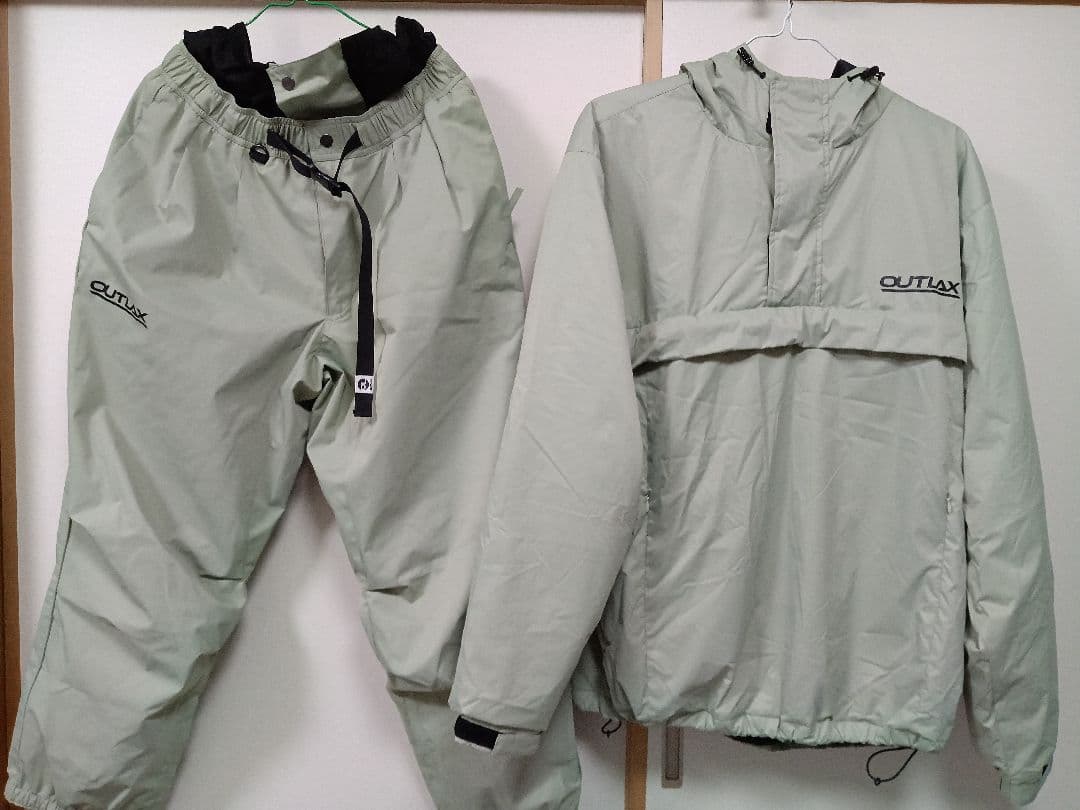 OUTLAX 上下(Lサイズ)ユニセックス