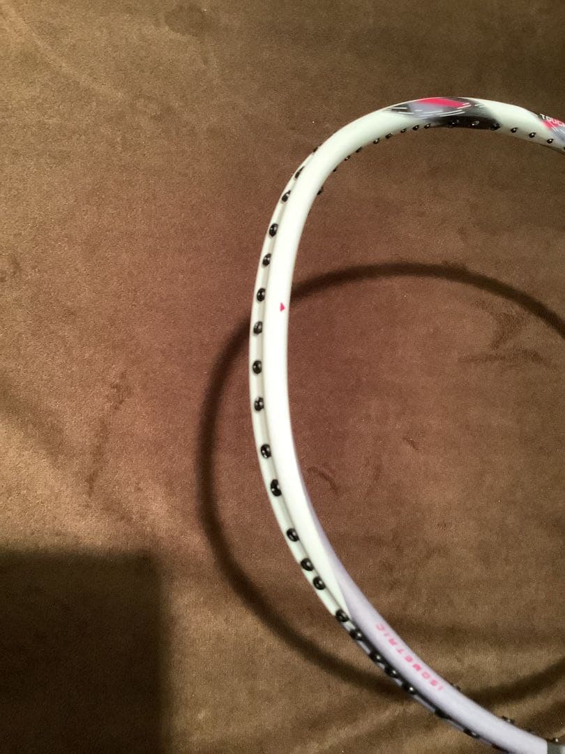 ほぼ新品！廃盤品！ヨネックス　アストロクス66 4UG6