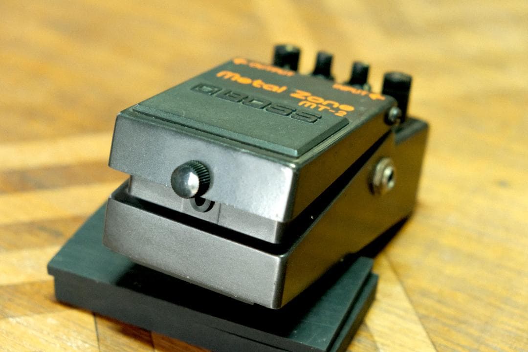 BOSS l Zone MT-2 メタルゾーン