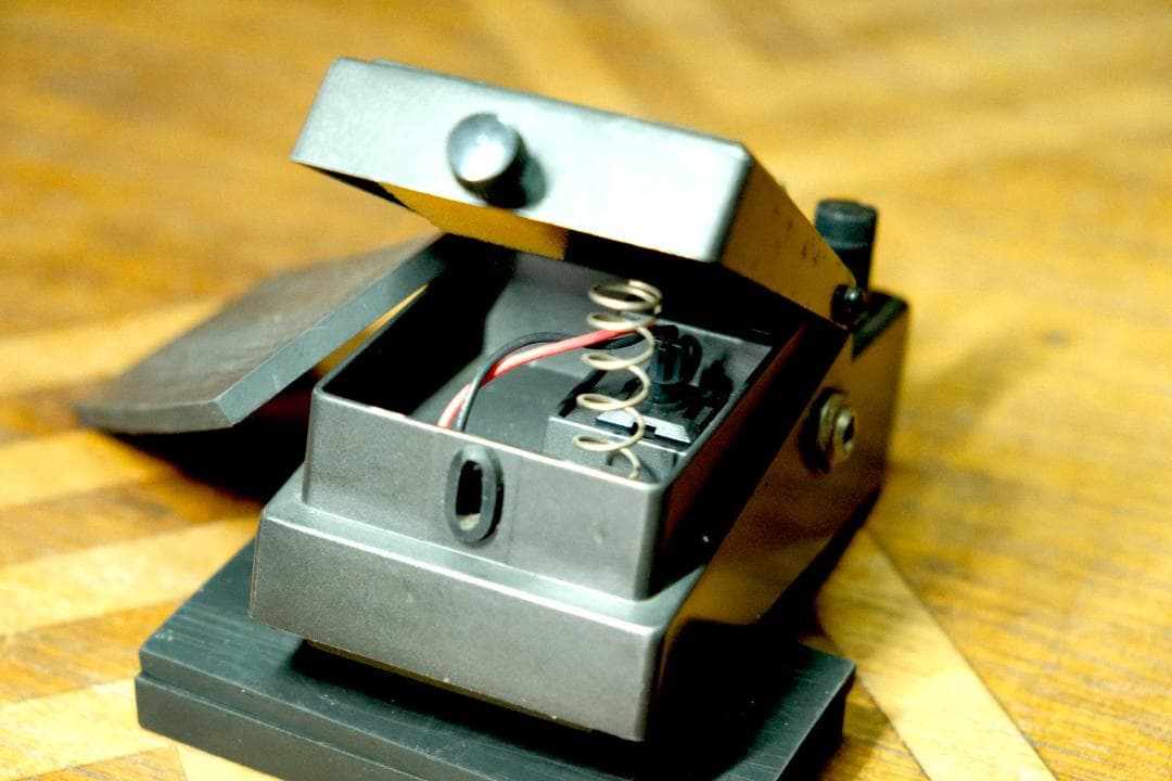 BOSS l Zone MT-2 メタルゾーン