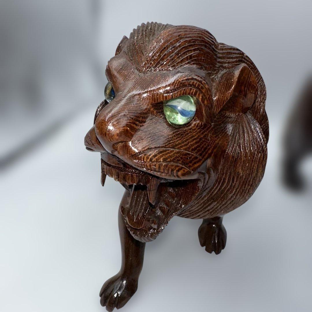 魔除け骨董品ライオンの木製彫刻 2体セット