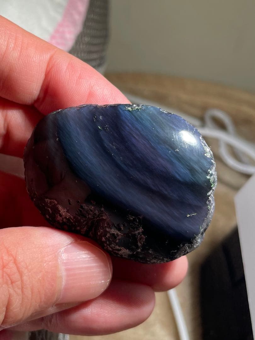 研磨品　十勝石玲瓏　複合色レインボーオブシディアン　特級品