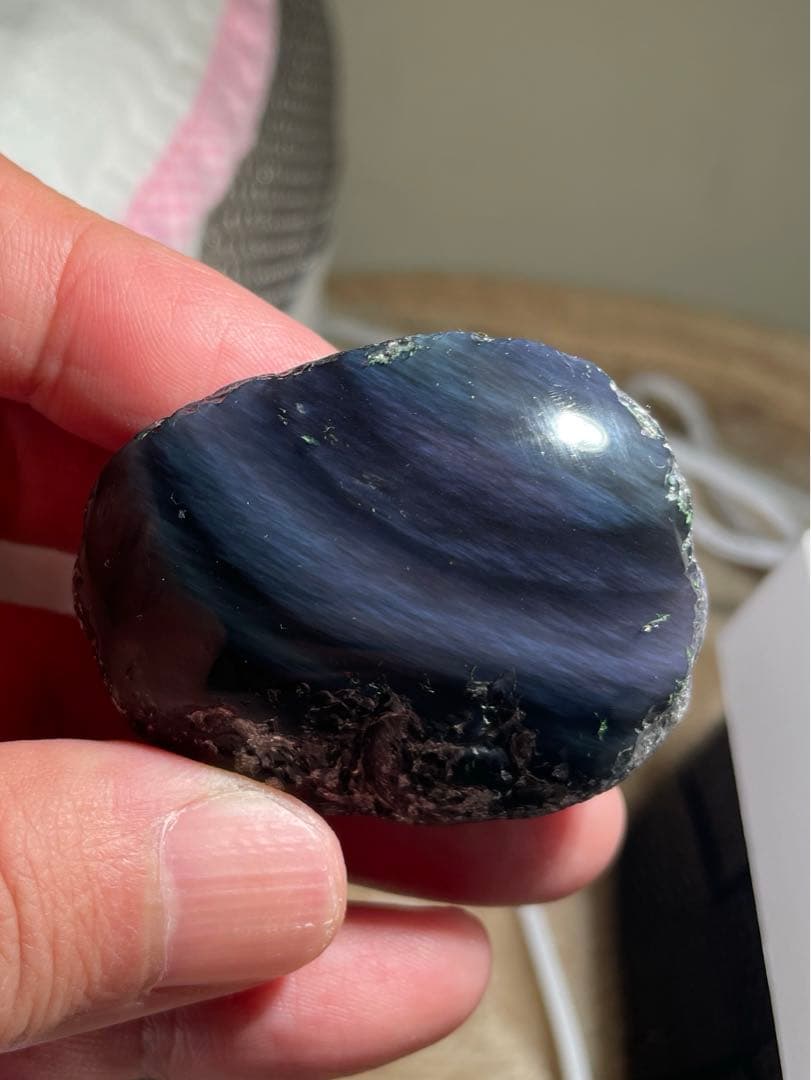 研磨品　十勝石玲瓏　複合色レインボーオブシディアン　特級品