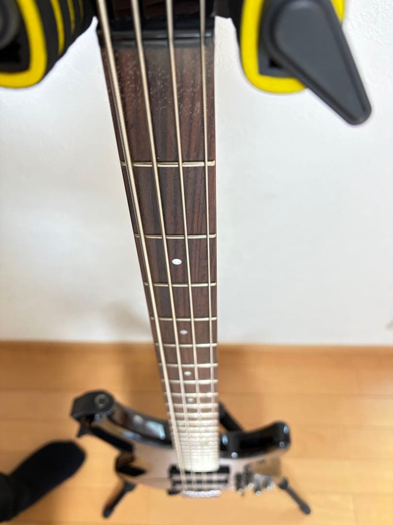 【ほぼ新品】YAMAHA エレキベース　TRBX304 ブラック