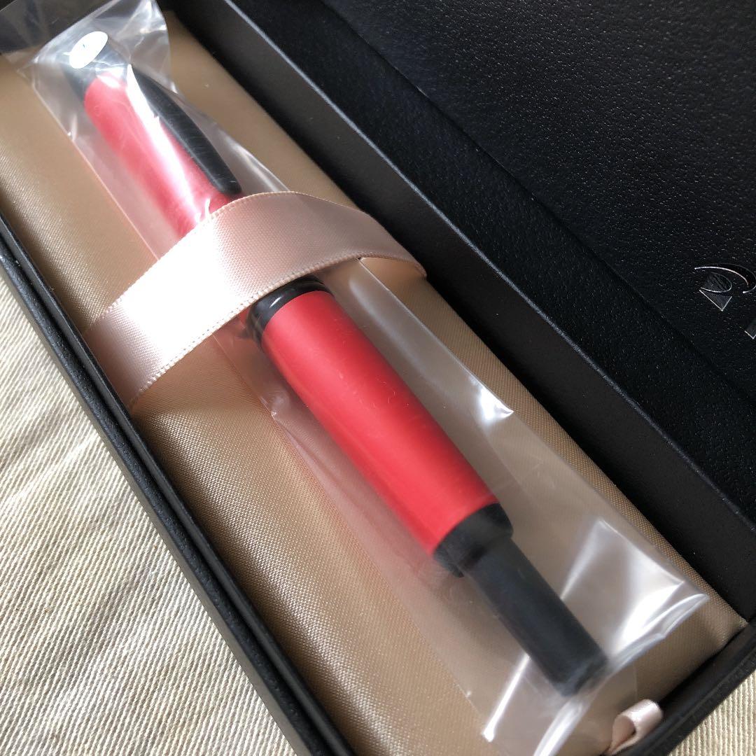 パイロット　キャップレス万年筆　とみや文具限定　赤と黒　細字　Ｆニブ