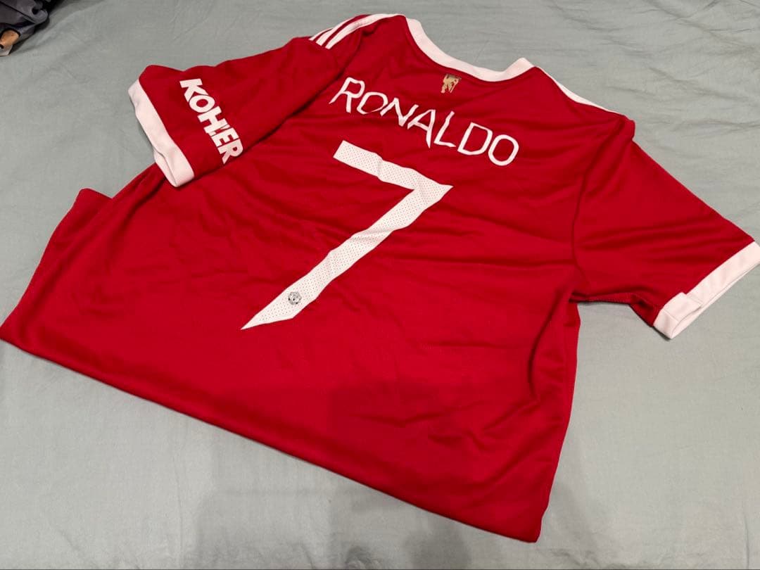 マンチェスター・ユナイテッド ロナウド　7 ユニホームLサイズ