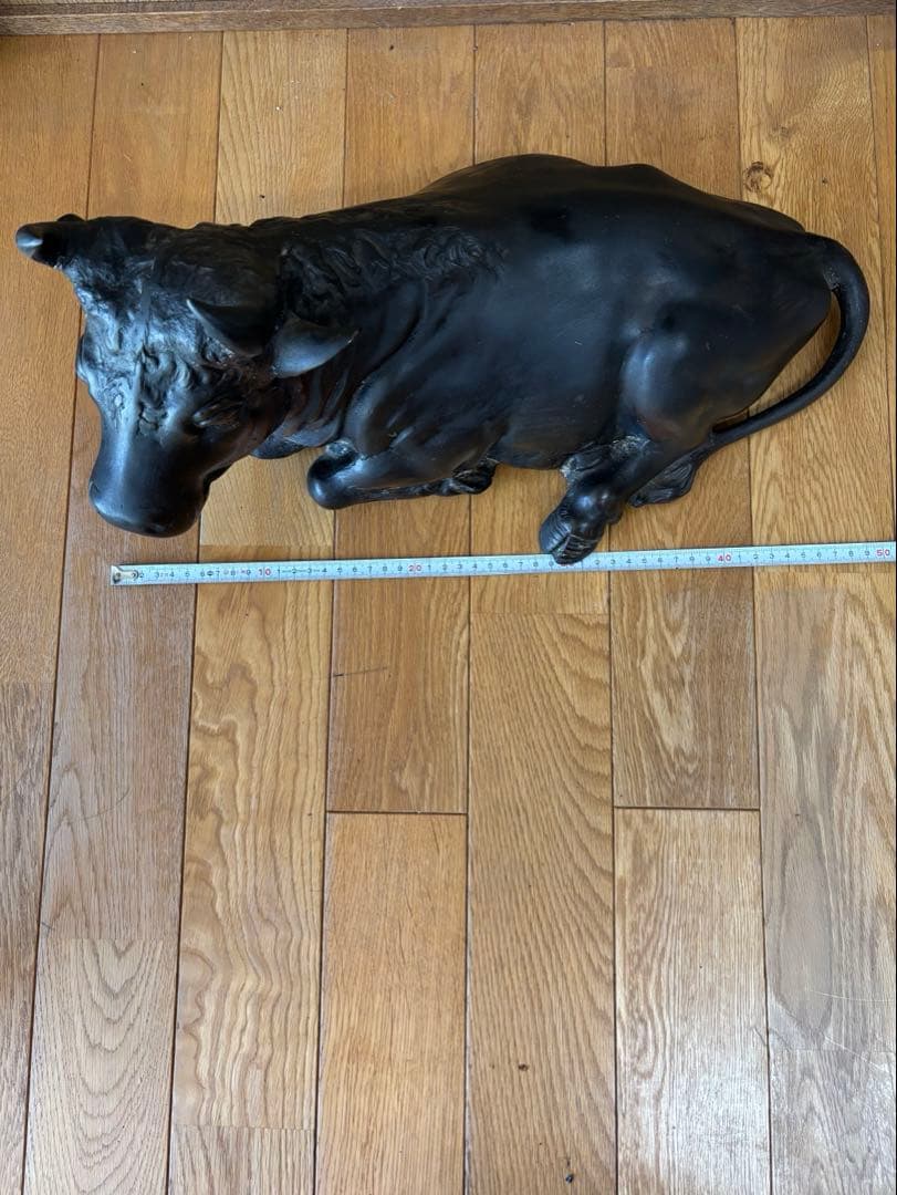 古い鉄製の牛 置物　骨董　ビンテージ　約50cm 大型　丑年　商売繁盛　縁起物
