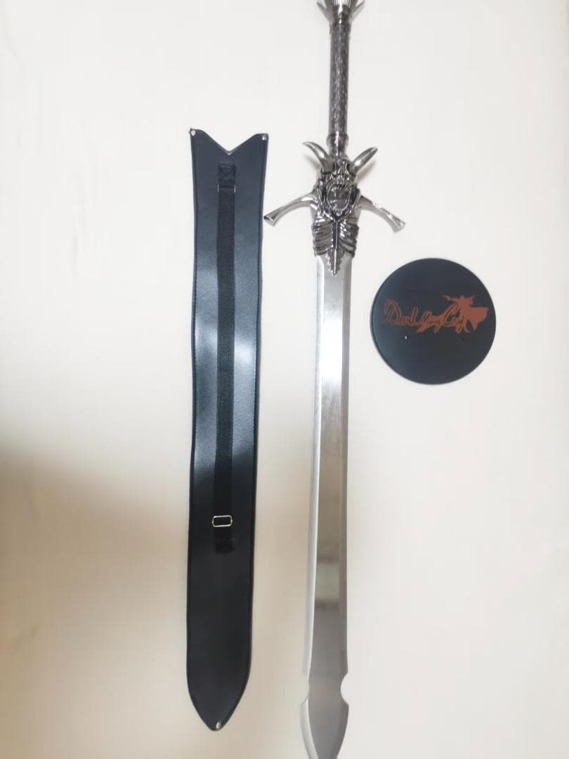 DMC デビル メイ クライ ダンテ 魔剣リベリオン 金属製 模造刀 西洋剣
