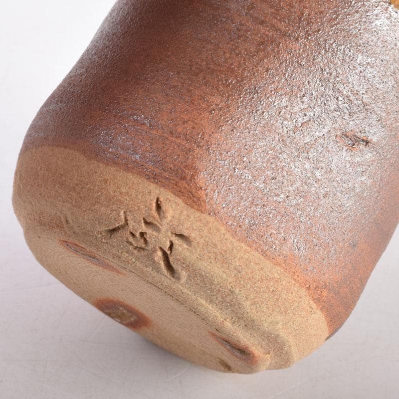 茶道具　萩焼　守繁栄徹作　耳付茶入　名物鷄頭金襴仕覆付　共布共箱　V　8498