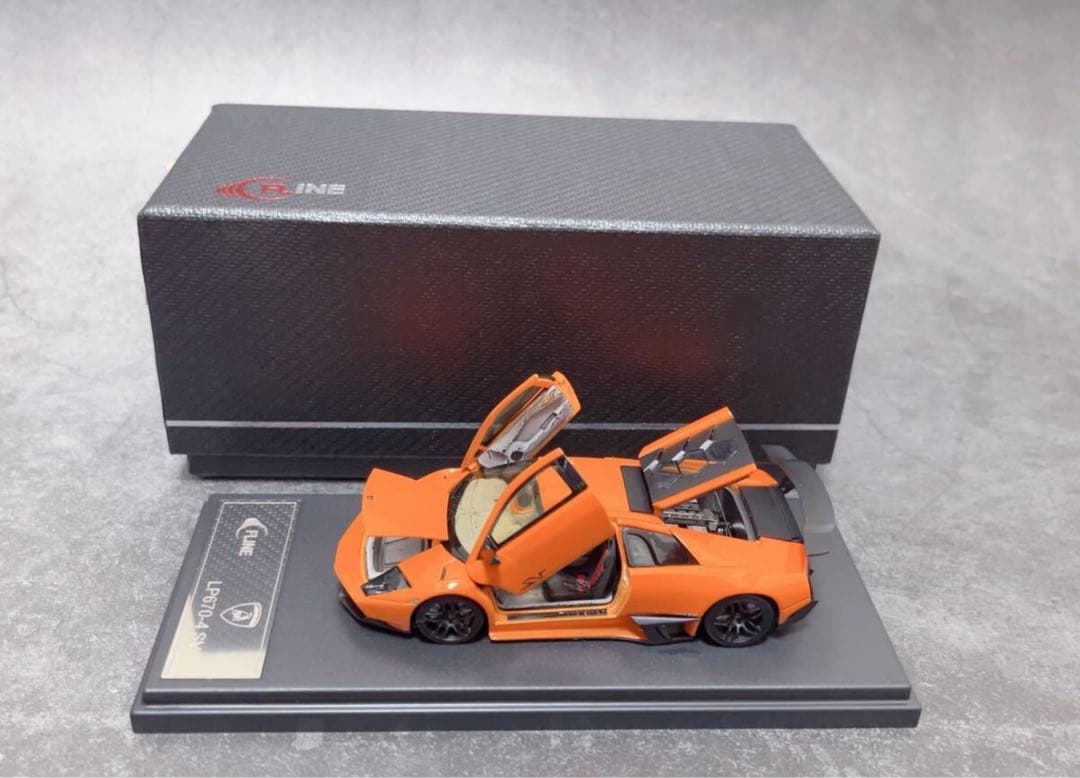 FLINE 1/43 ランボルギーニ ムルシエラゴ LP670 SV ミニカー