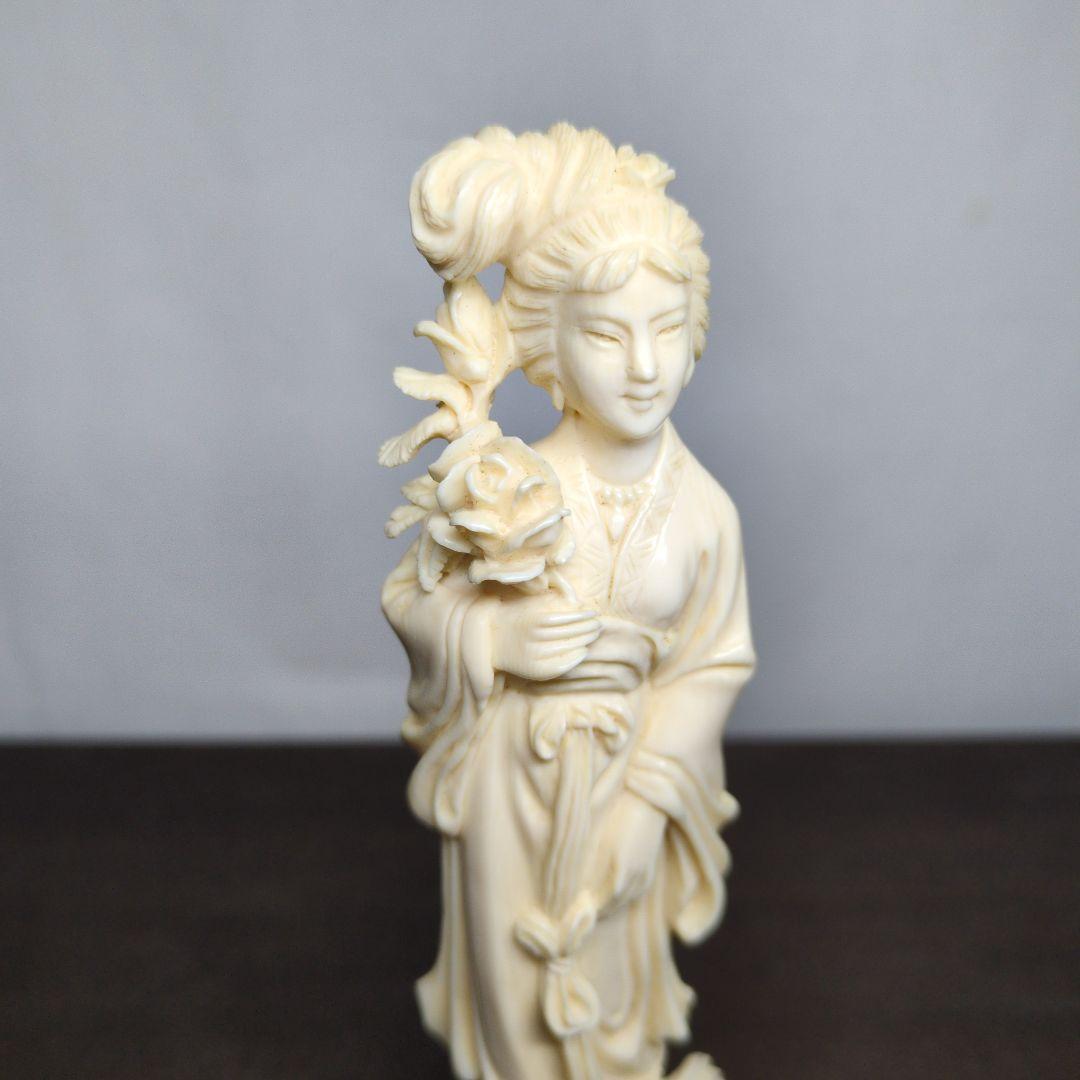 東洋彫刻 美人像 置物 高さ約18cm