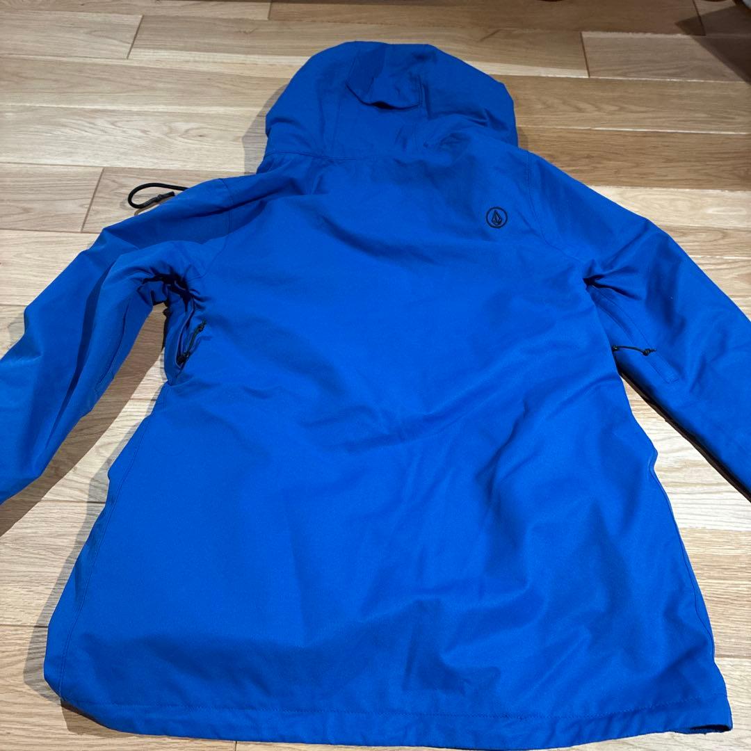 volcom レディース　スノーボードウェア
