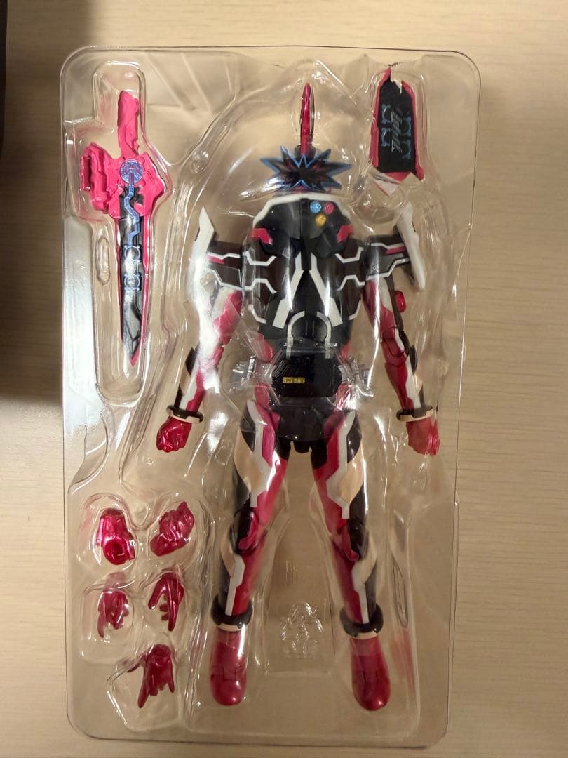 仮面ライダーセイバー　フィギュアーツ セット