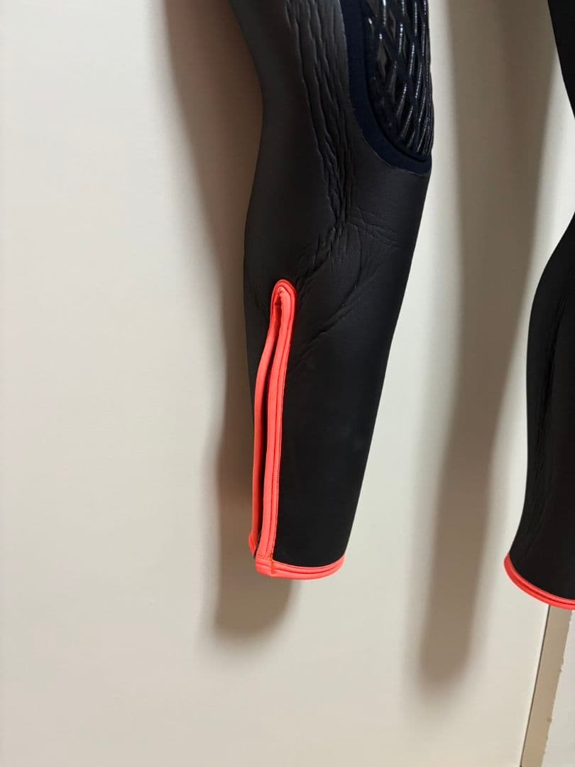 沖縄潜水オーダーメイドレディースセミドライウェットスーツ ブラック