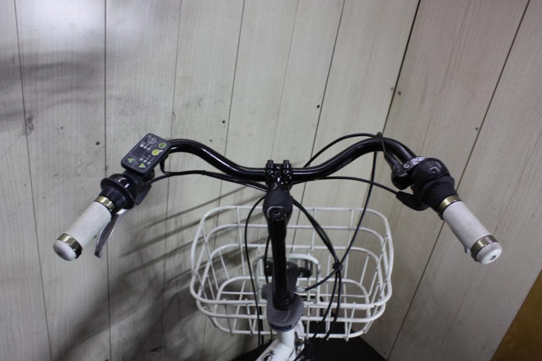 ブリヂストン bikke 2 e BK0C85 20型8.7AH 3段 白