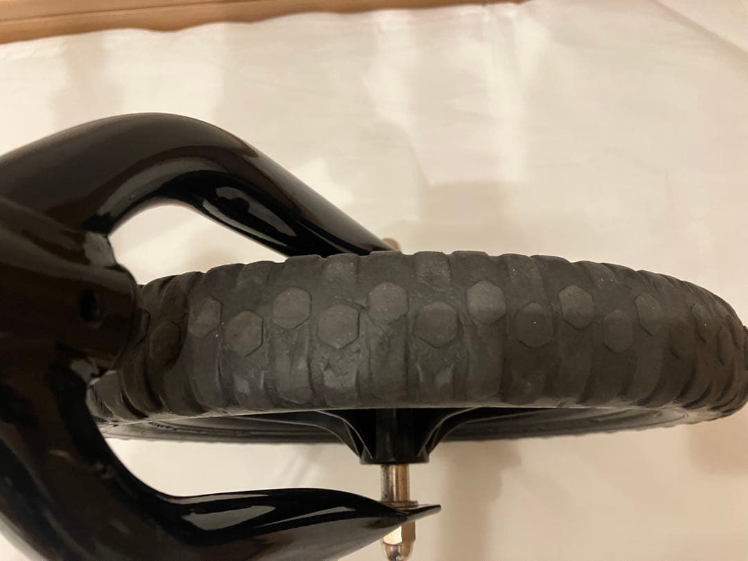 STRIDER ストライダーバランスバイク ホワイト　限定色