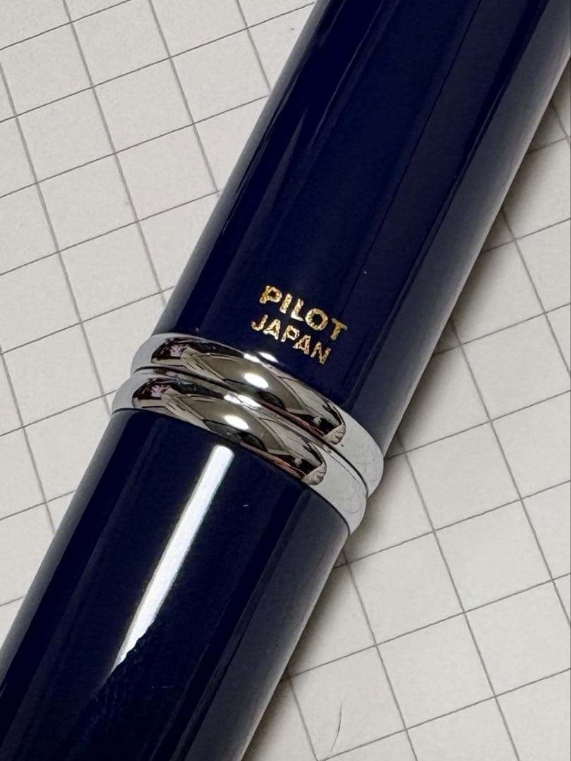 キャップレス 万年筆 Mニブ