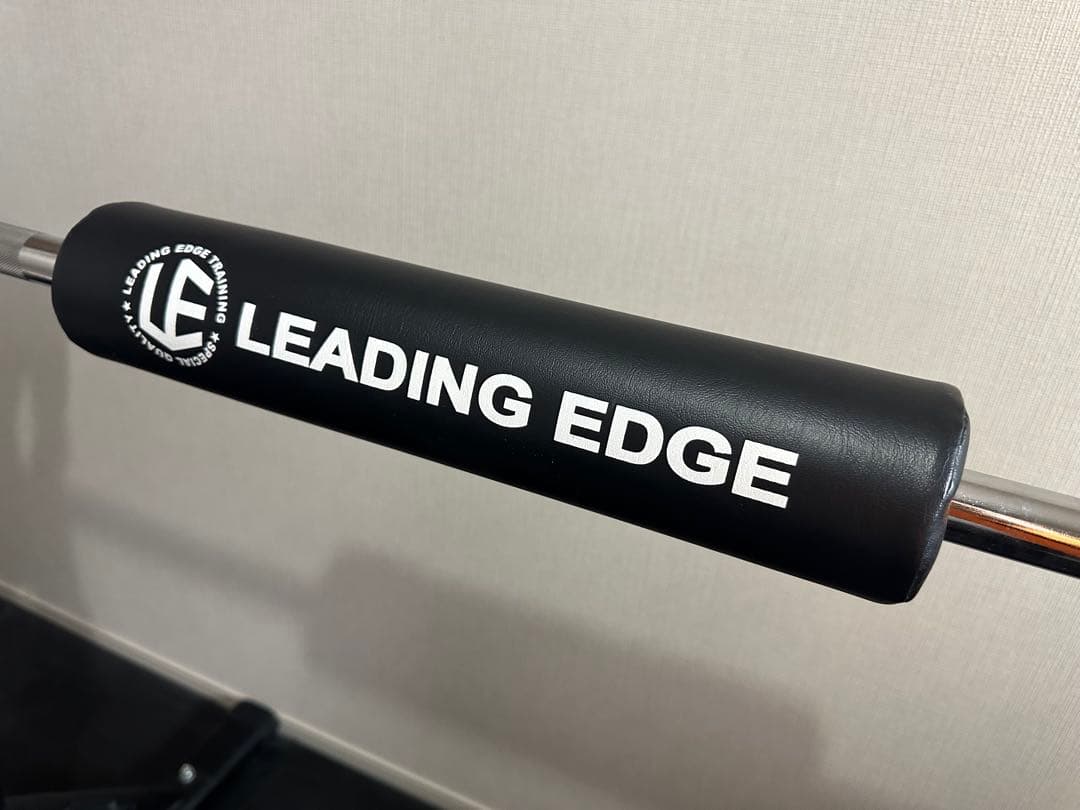 引取限定 リーディングエッジ ラック バーベル スクワットパッドセット