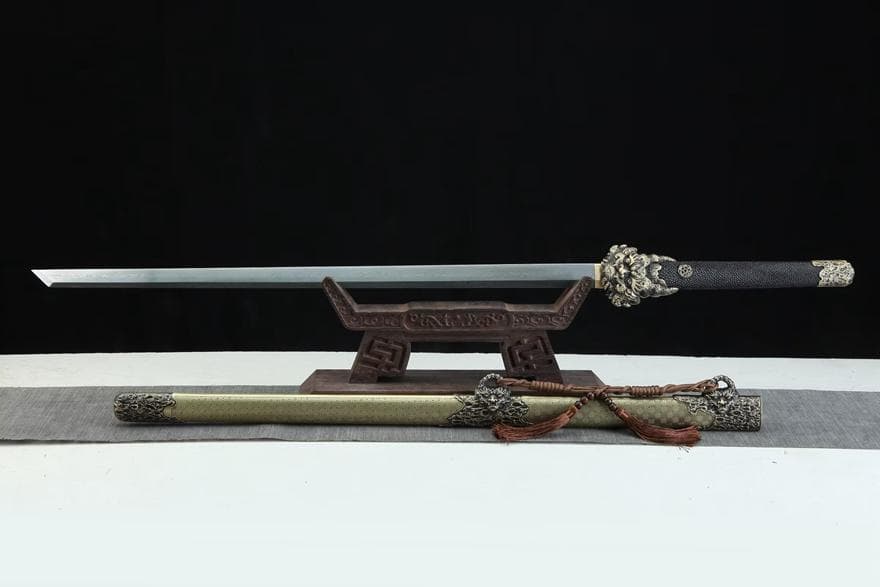 天隕石祥龍唐刀 模造刀 居合刀 武士道 武具 漢剣 唐刀 龍泉剣 手鍛造打