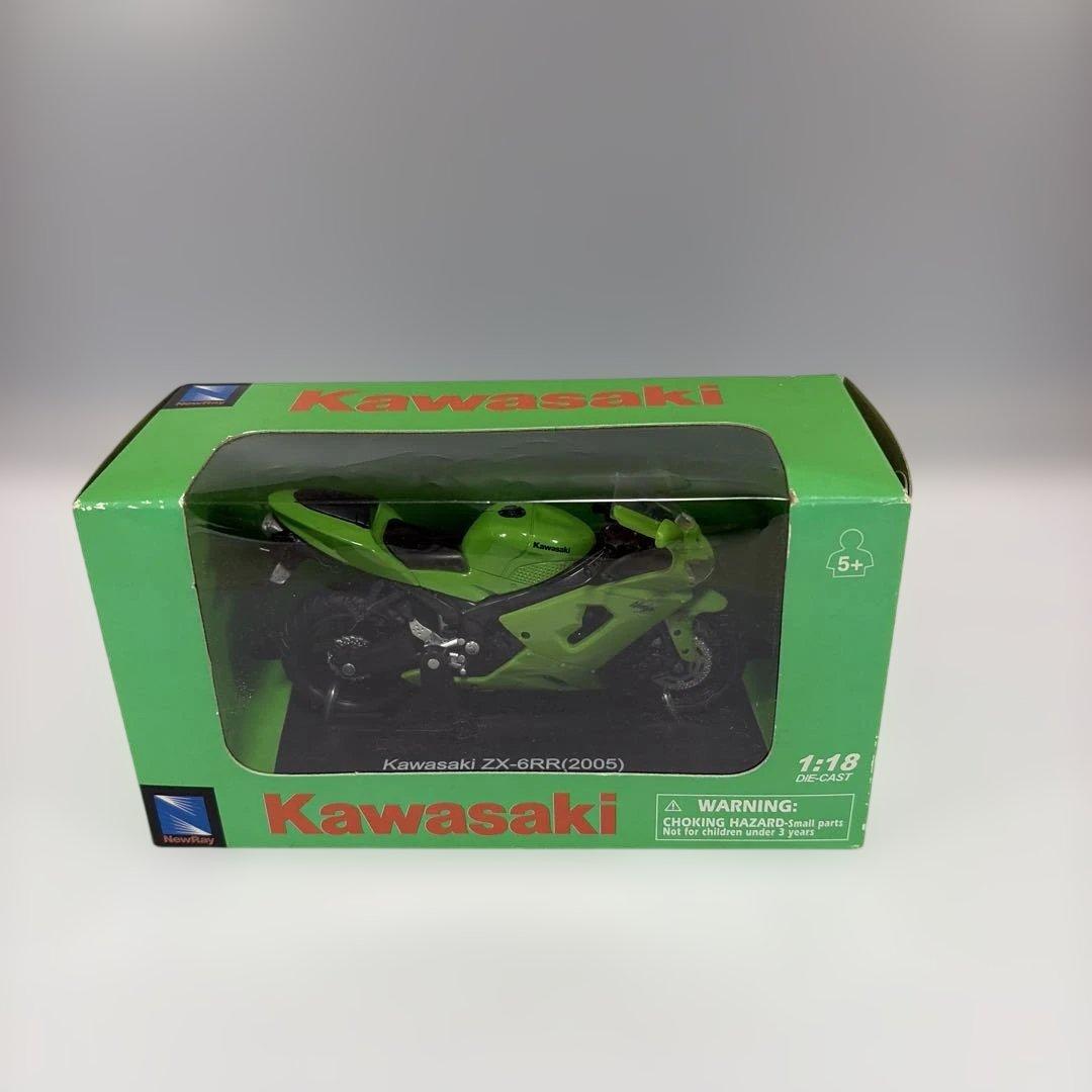 Kawasaki ZX-6R 、ZX-6RR 各1台 ハンドタオル、消しゴム