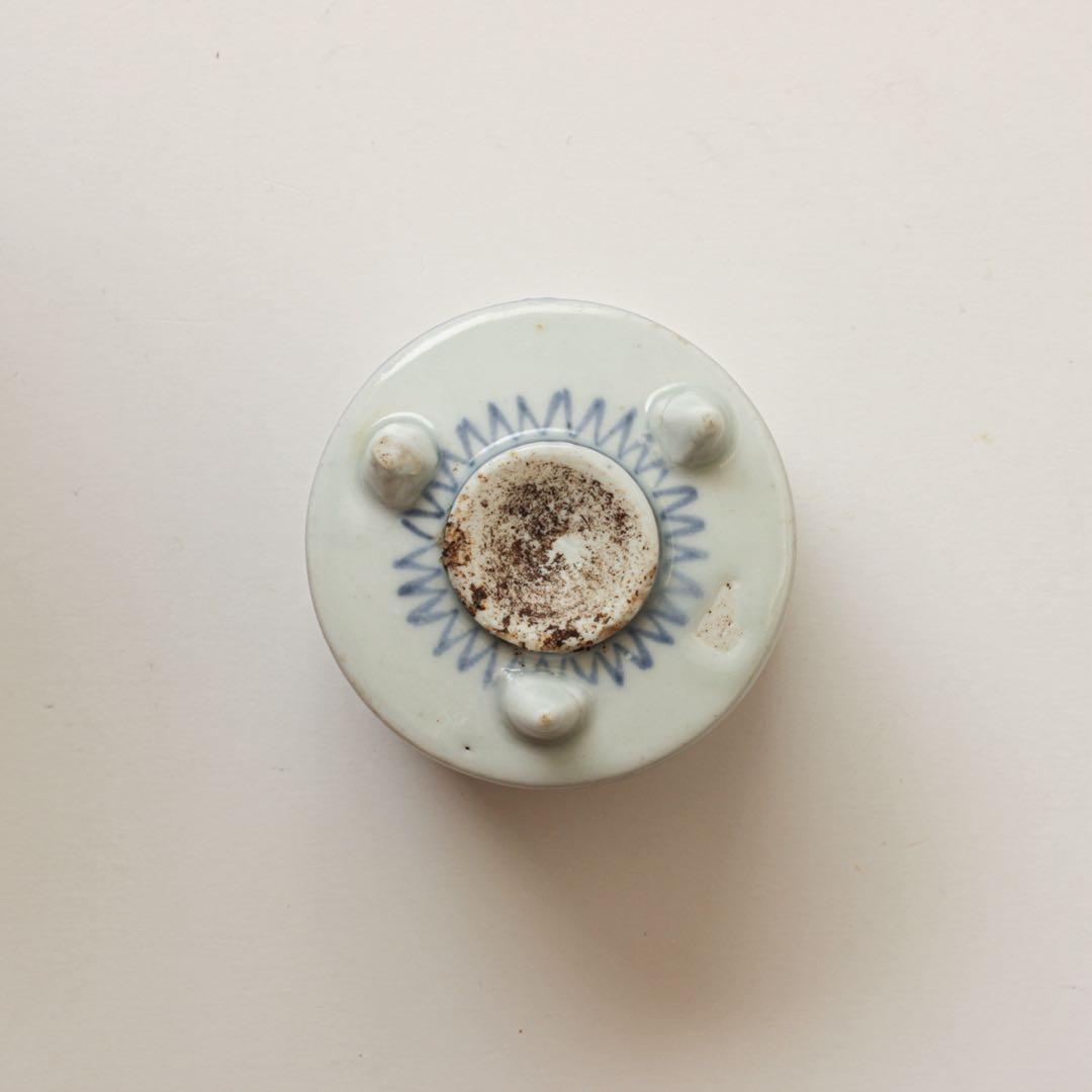 古伊万里　伊万里　江戸　中期　蛸唐草文　三足　香炉　染付