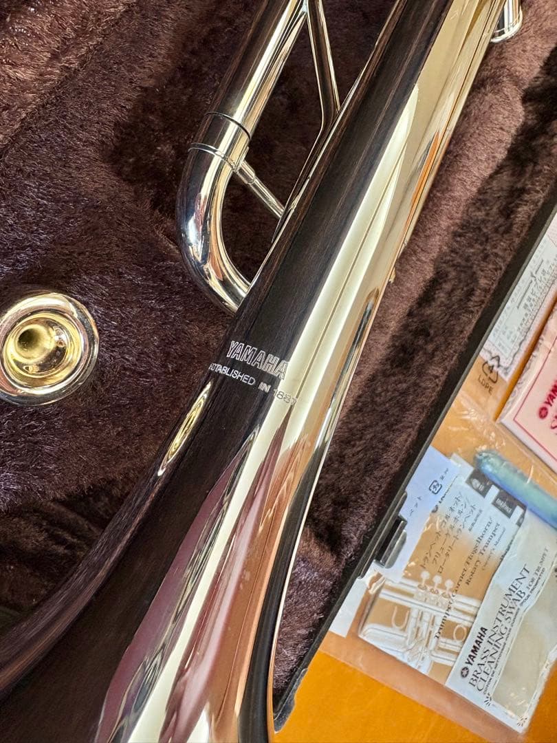 ヤマハ トランペット YTR-2335S ケース付