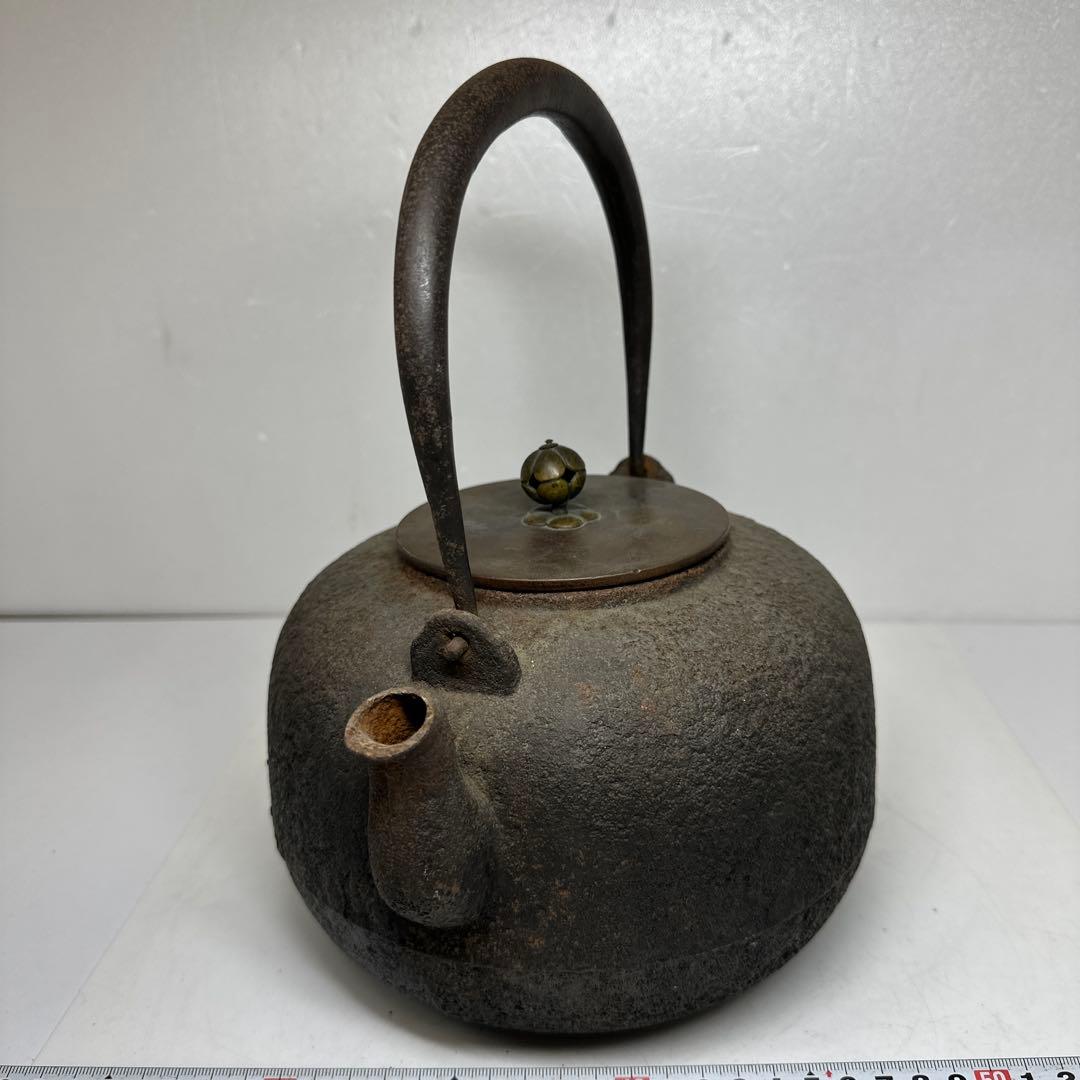 雲色堂　名人　和田美之助造　鉄瓶　2965g トヒサ　東さ7-0414☆2F