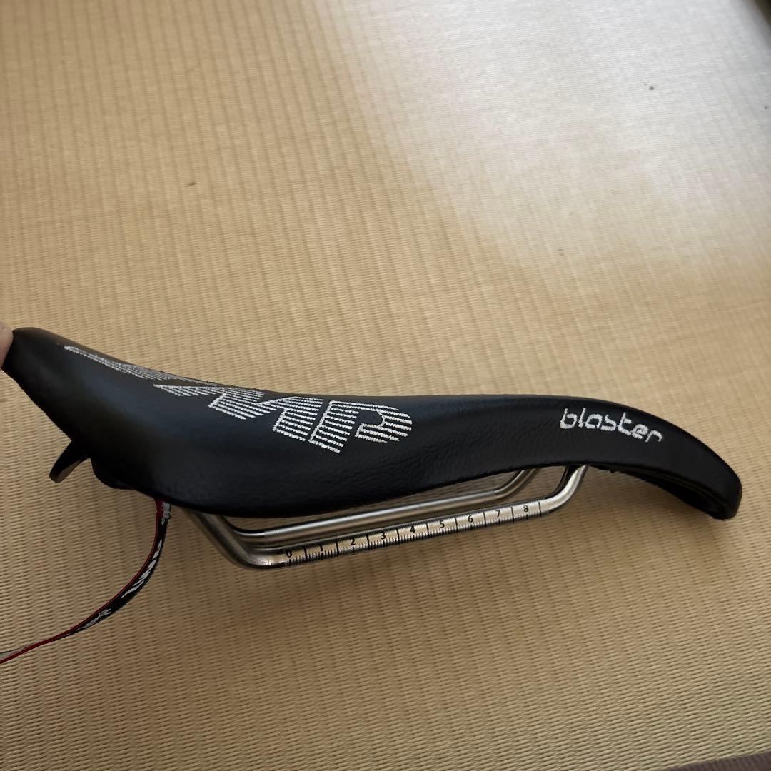 SELLE SMP blaster サドル ブラック