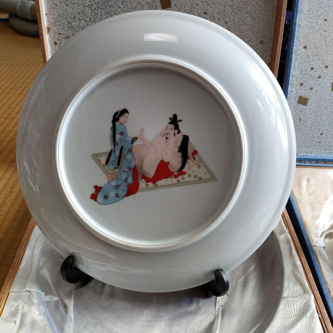 春画飾り皿　伝統的和風デザイン皿2枚セット