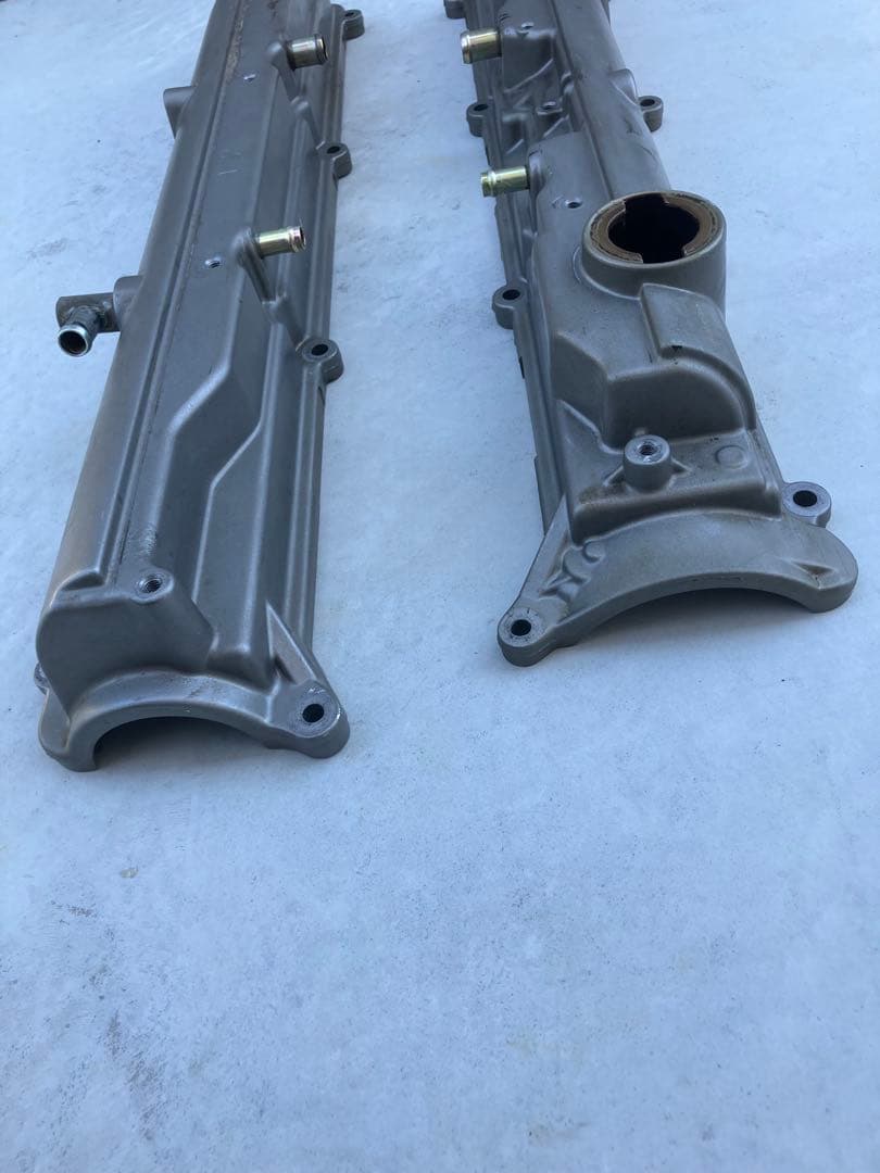 2JZ-GTE 左右ヘッドカバー