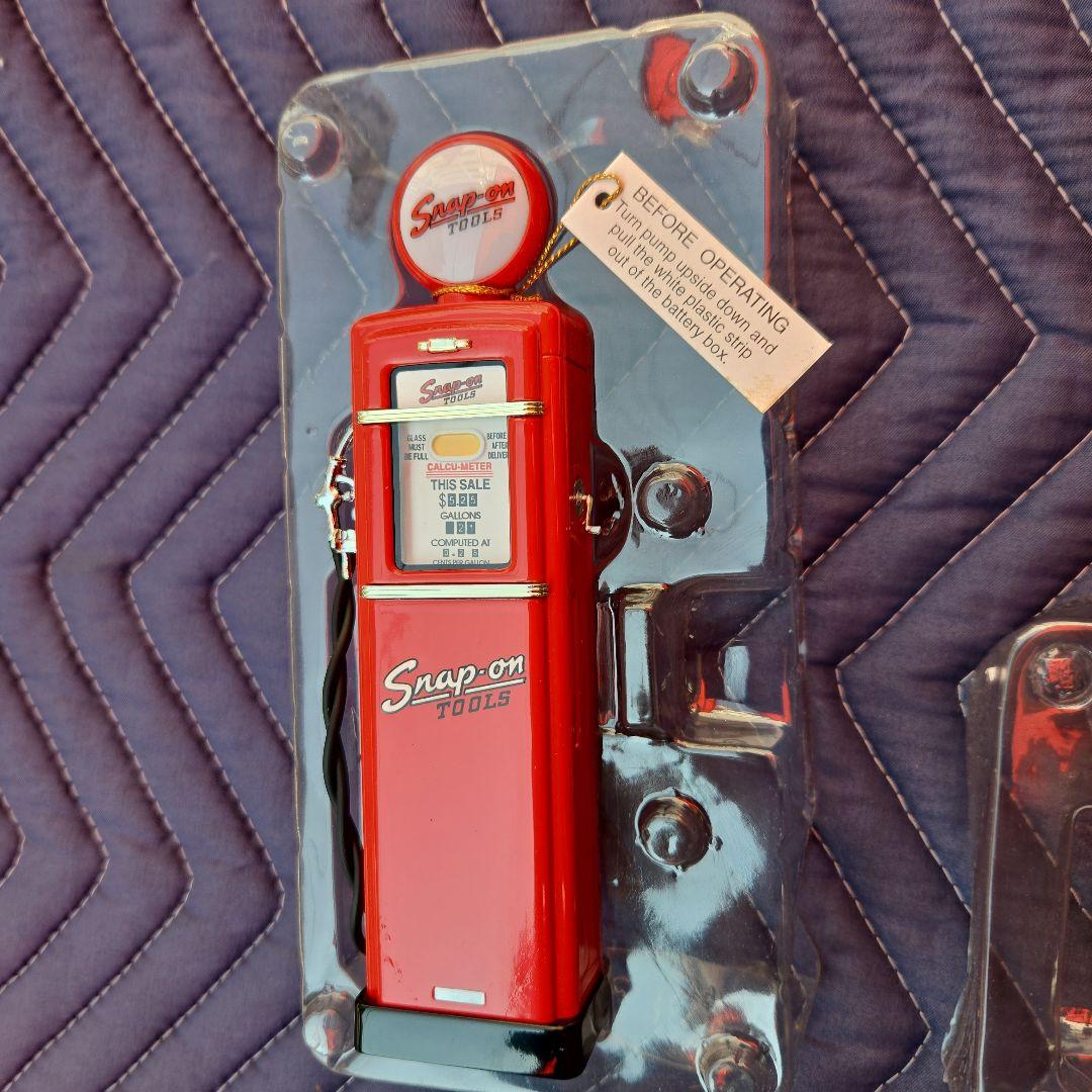 スナップオン ガスポンプ バンク 貯金箱 ジオラマ ミニチュア 1/12 RED