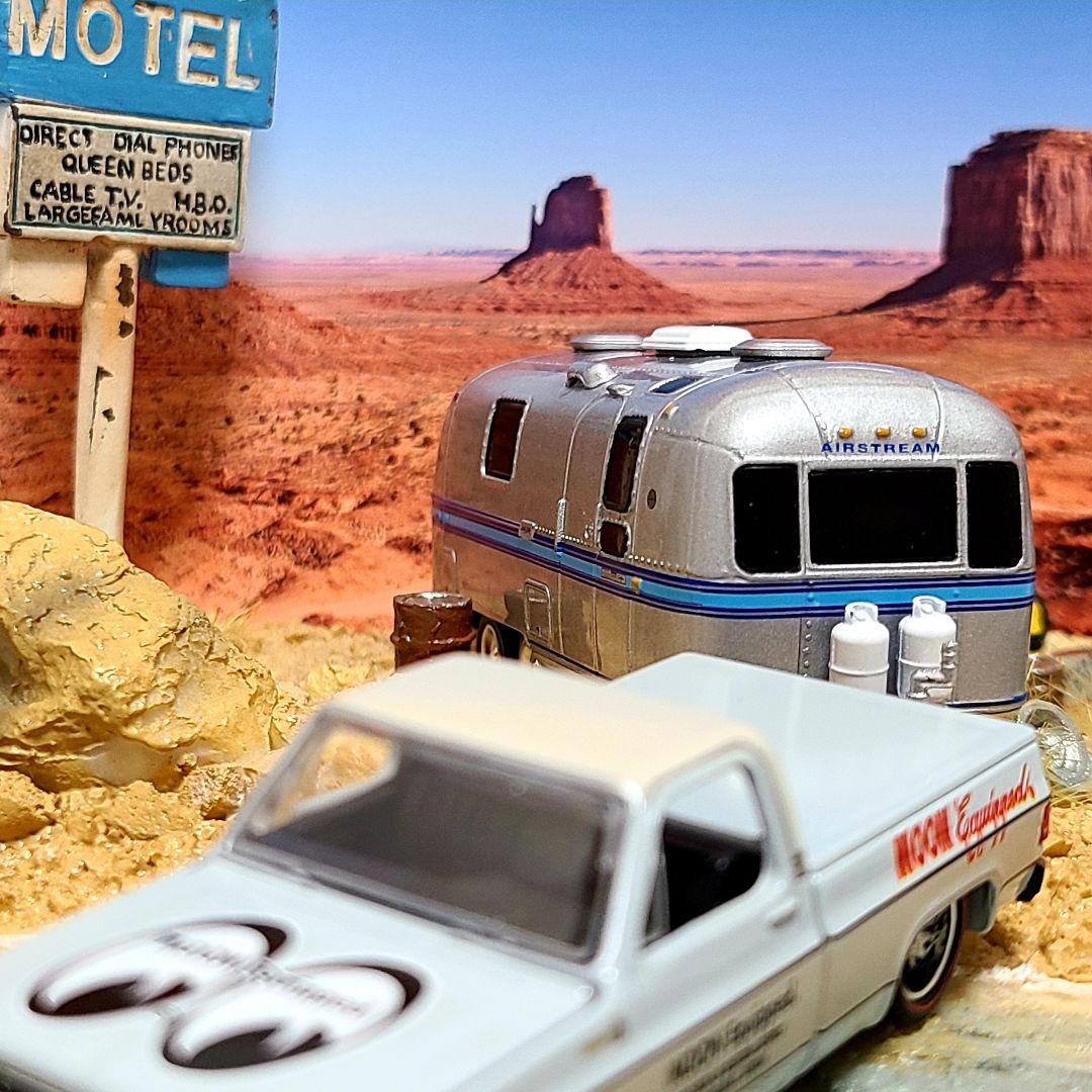 グリーンライト　エアストリーム　ランドヨット　カスタム