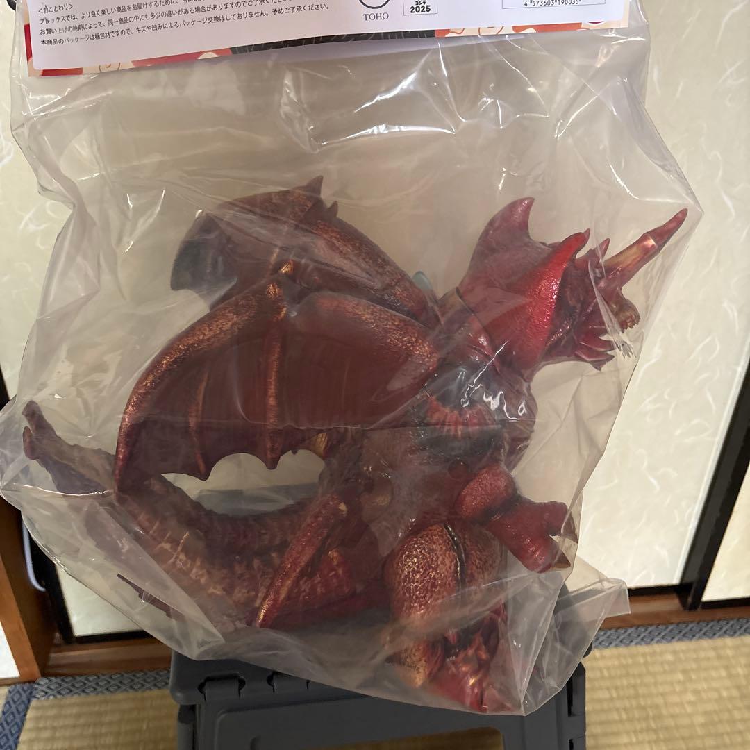 d*2様 frog tree デストロイア　バーニングレッド　プレックス　ソフビ