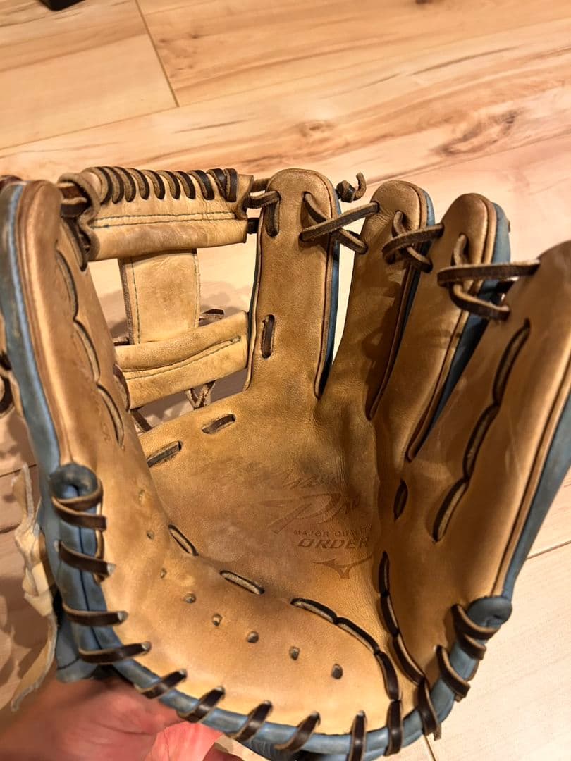 オーダーグローブ　ミズノプロ　軟式　内野手　サイズ9