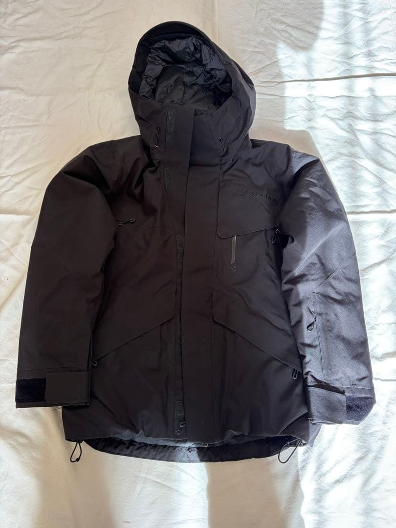 【美品】GOLDWIN G11311P ダウンジャケット S ブラック スキー