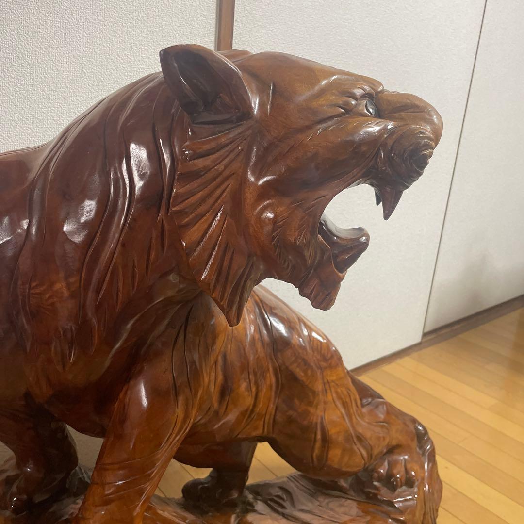 貴重一刀彫　虎　置物　大型