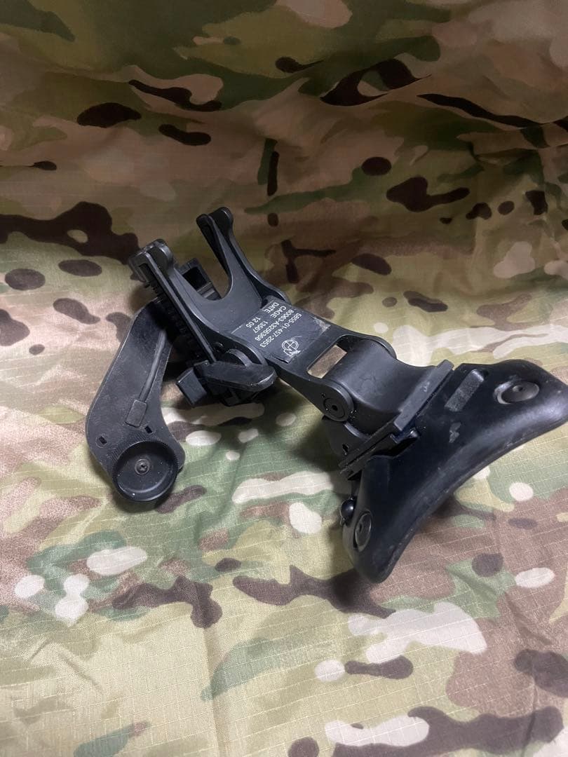 【実物】Norotos ヘルメットマウントナイトビジョンマウントセットM154