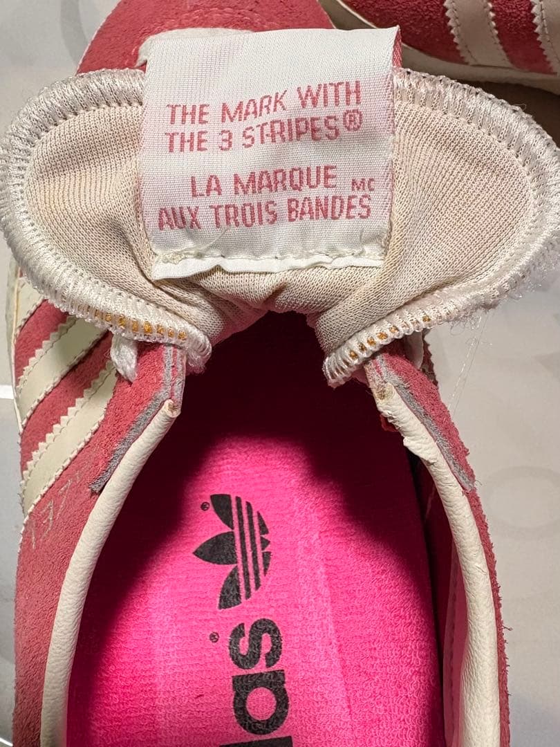 ※※注意※※正確なサイズ不明【adidas gazelle ピンク 】