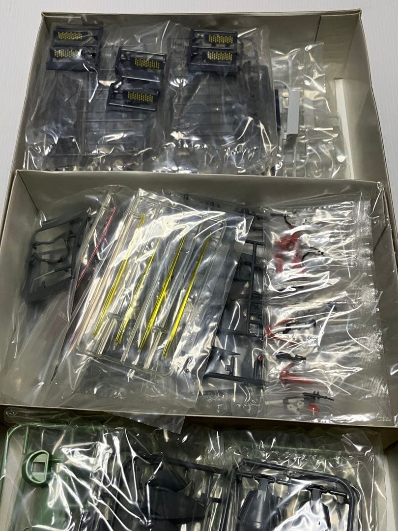 【未組立・デンドロビウムVSノイエ・ジール】ガンコレ 1/400 初回限定版