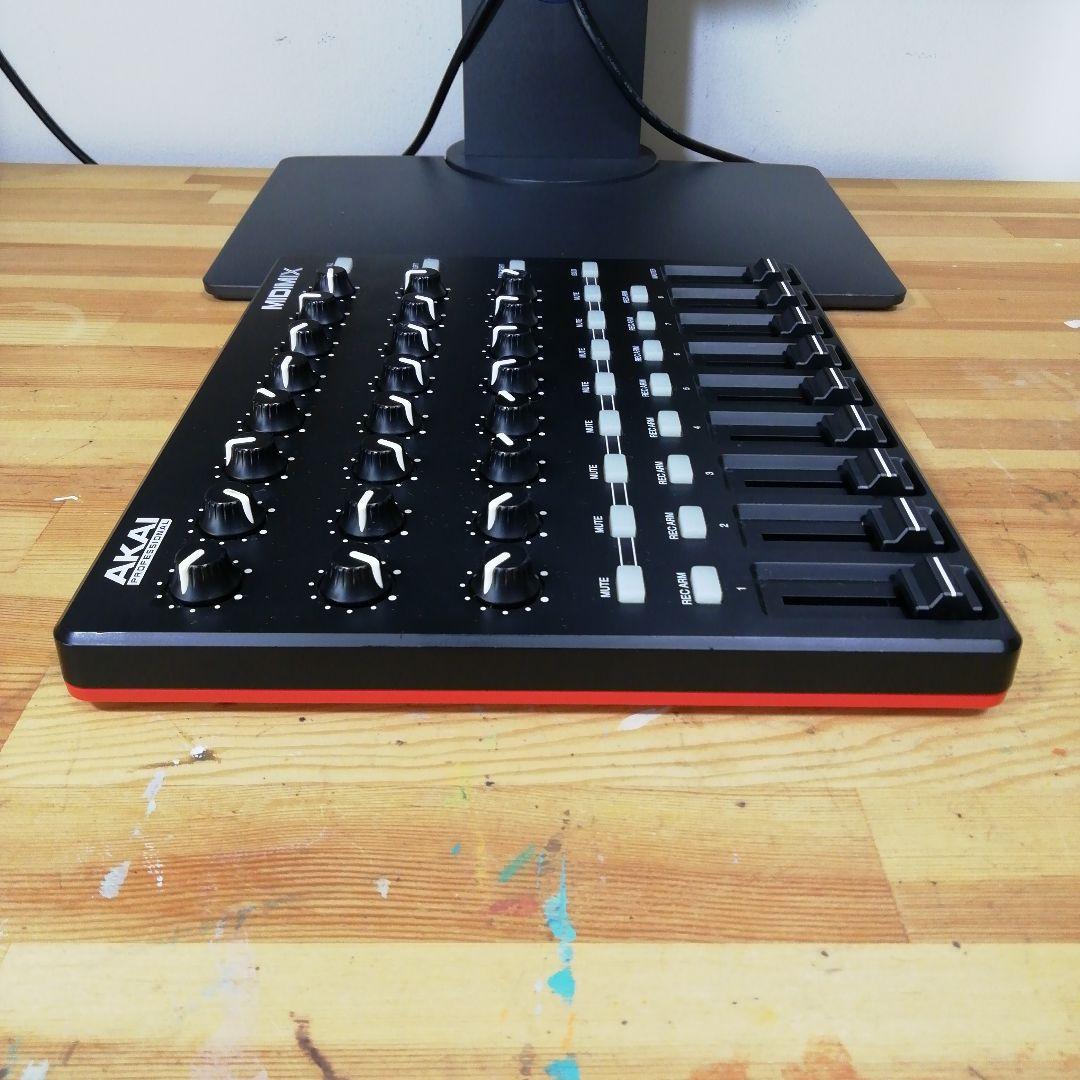 動作確認済 AKAI MIDIMIX MIDIコントローラー アカイ 付属品あり