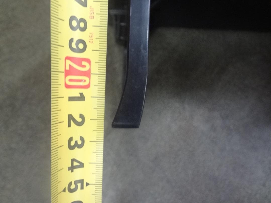 折り畳み式漆器膳 １０膳セット　　黒地に金色の雲模様